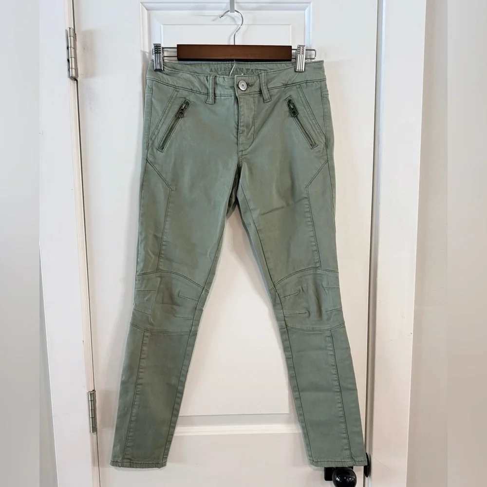 American Eagle Olive Green Zip Pocket Moto Jegging Ankle Pants Size 0